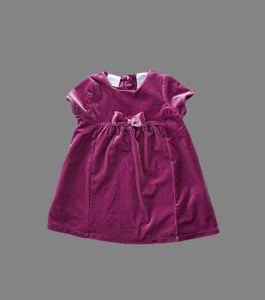Beautiful Baby Girl Dress that's perfect for any occasion.  Excellent preloved condition. 